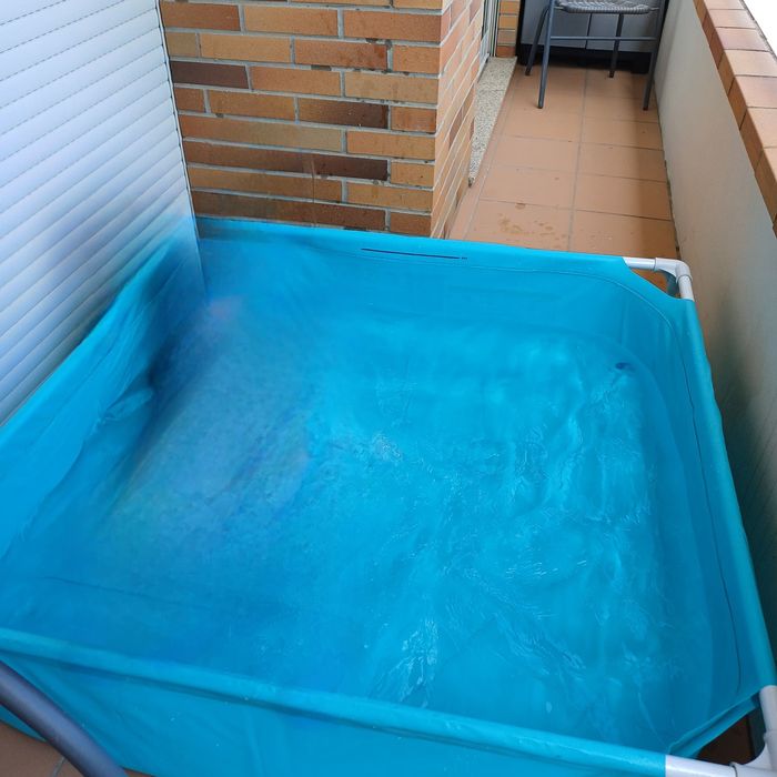 Piscina desmontável pequena