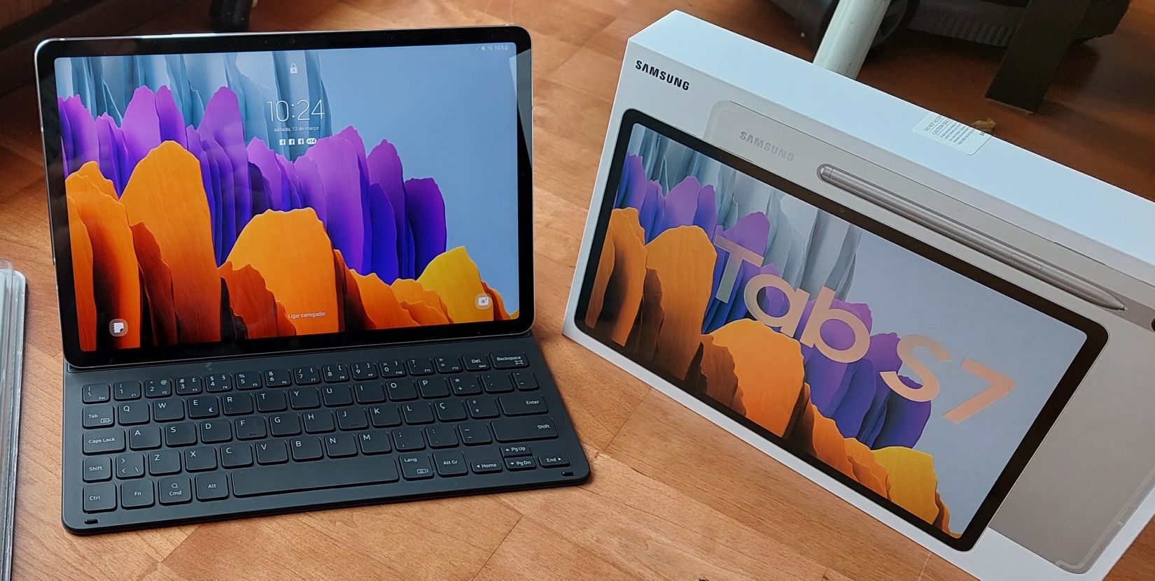 Samsung Galaxy Tab S7 "11" Cinza 128gbs + Capa Teclado original (NOVA)
