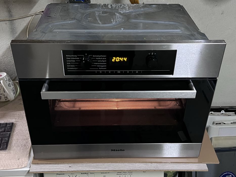 Духовка Miele вбудована духова шафа 45 см висота