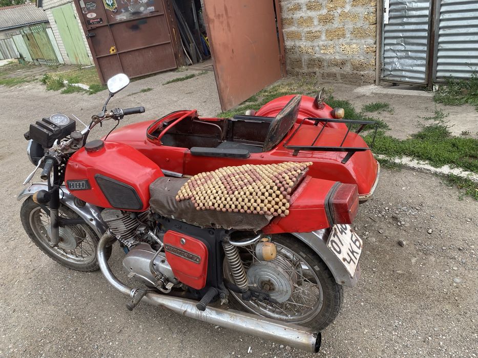 Продам иж планета 5 в відмінному стані з документами на повному ходу