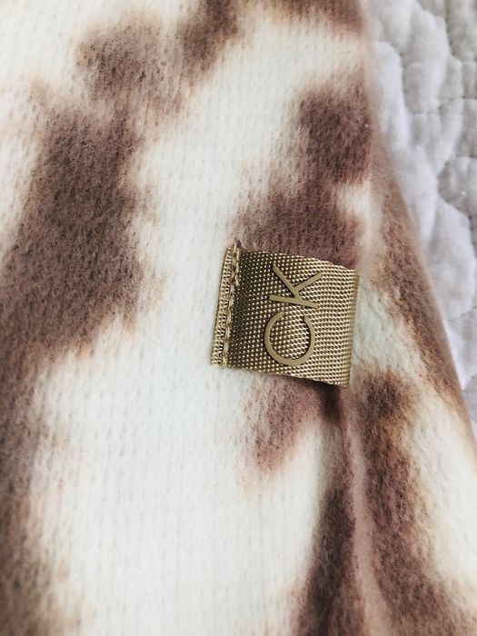 Calvin Klein szalik we wzor