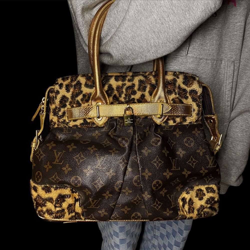 Женская сумка Louis Vuitton leopard print monogram