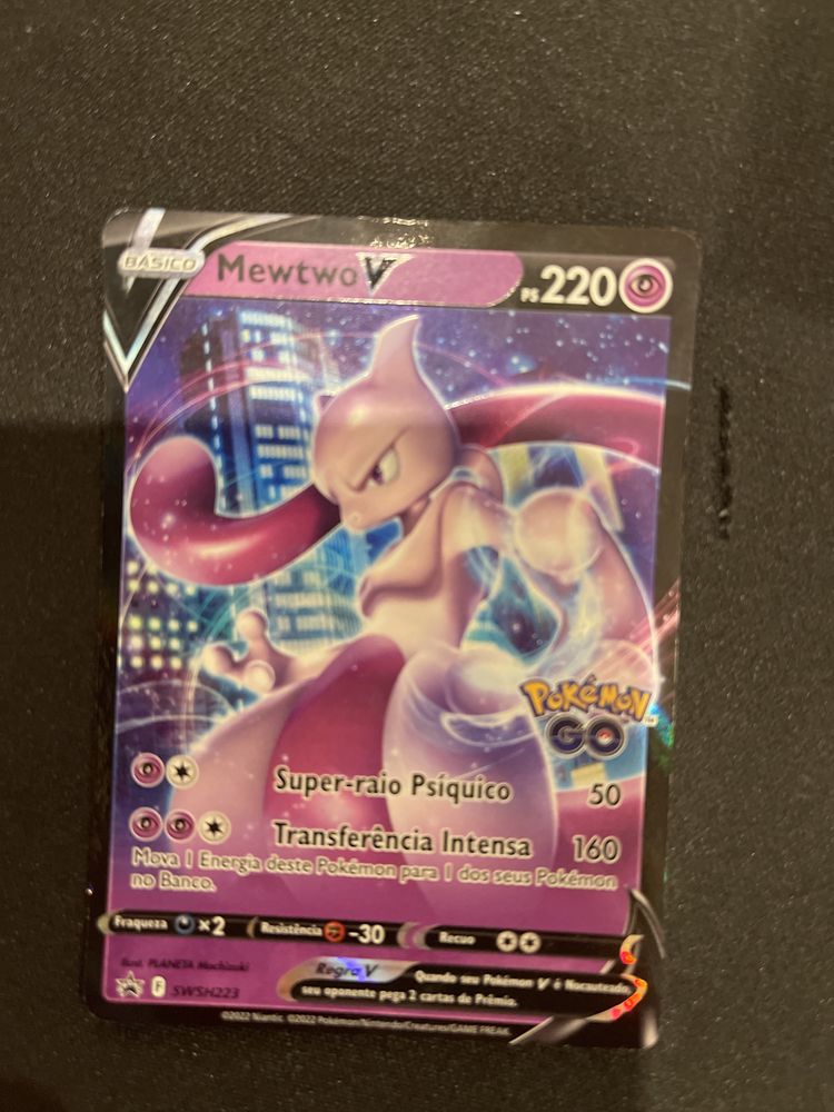 Carta Pokémon Mewtwo V