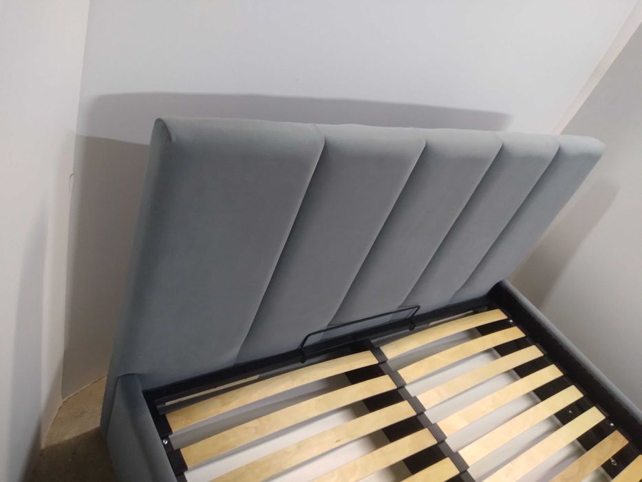 PRODUCENT ! Łóżko Tapicerowane stelaż metalowy pojemnik w cenie