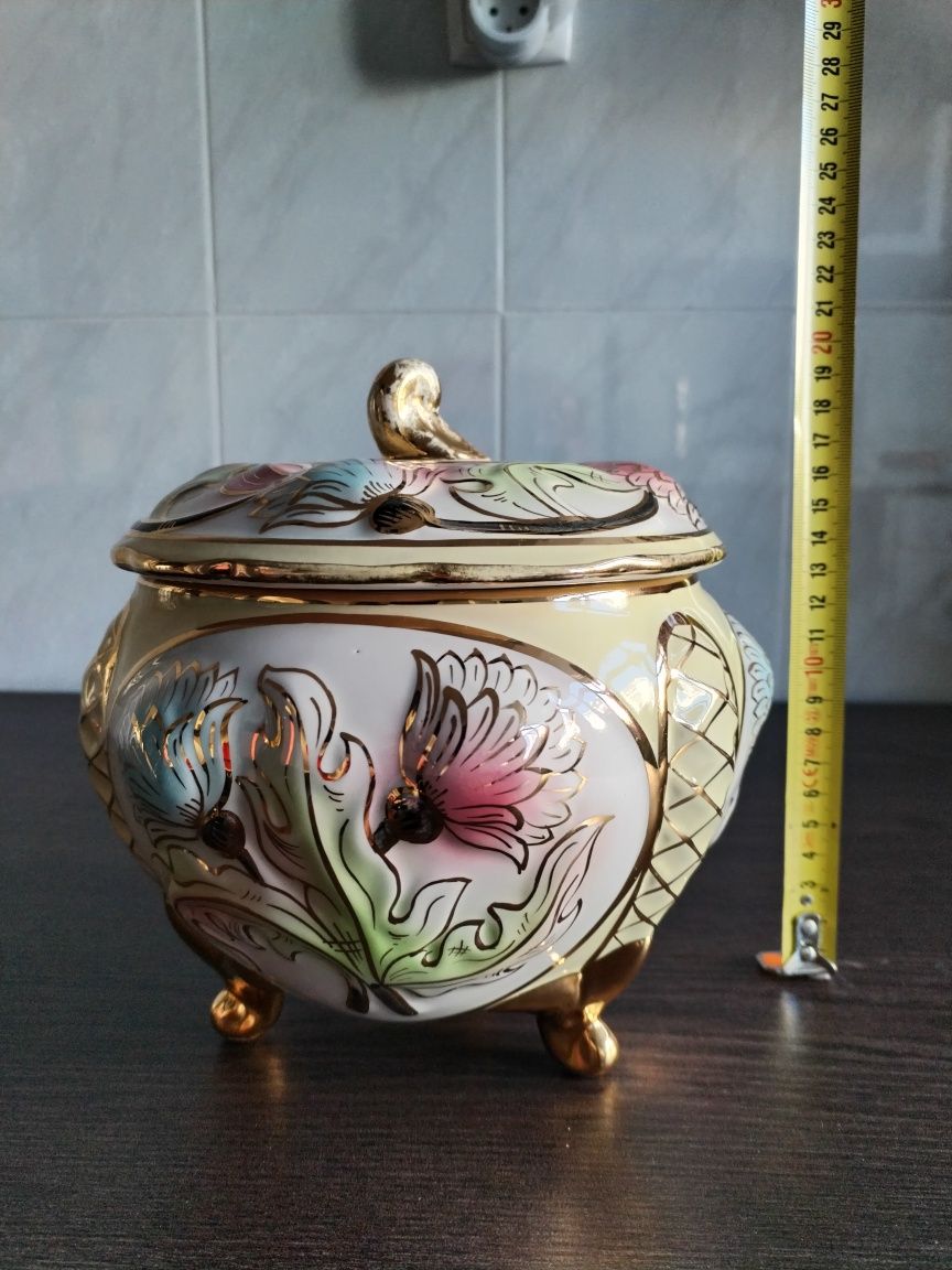 Boleira em porcelana "RB Alcobaça"