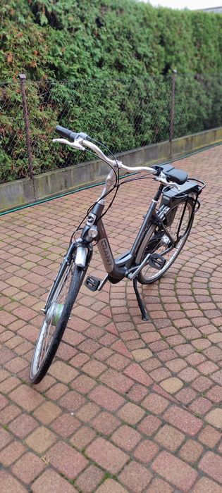 Sorzedam rower elektryczny GIANT twist lite
