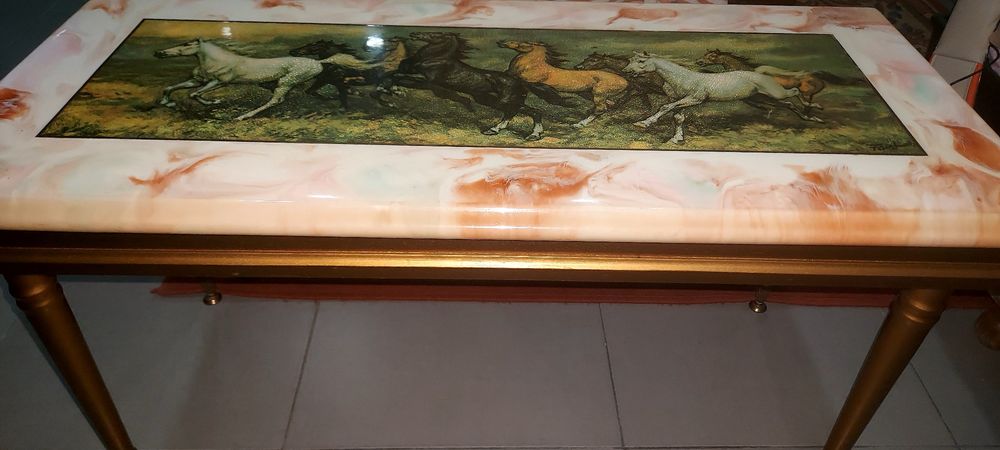 Mesa de centro antiga