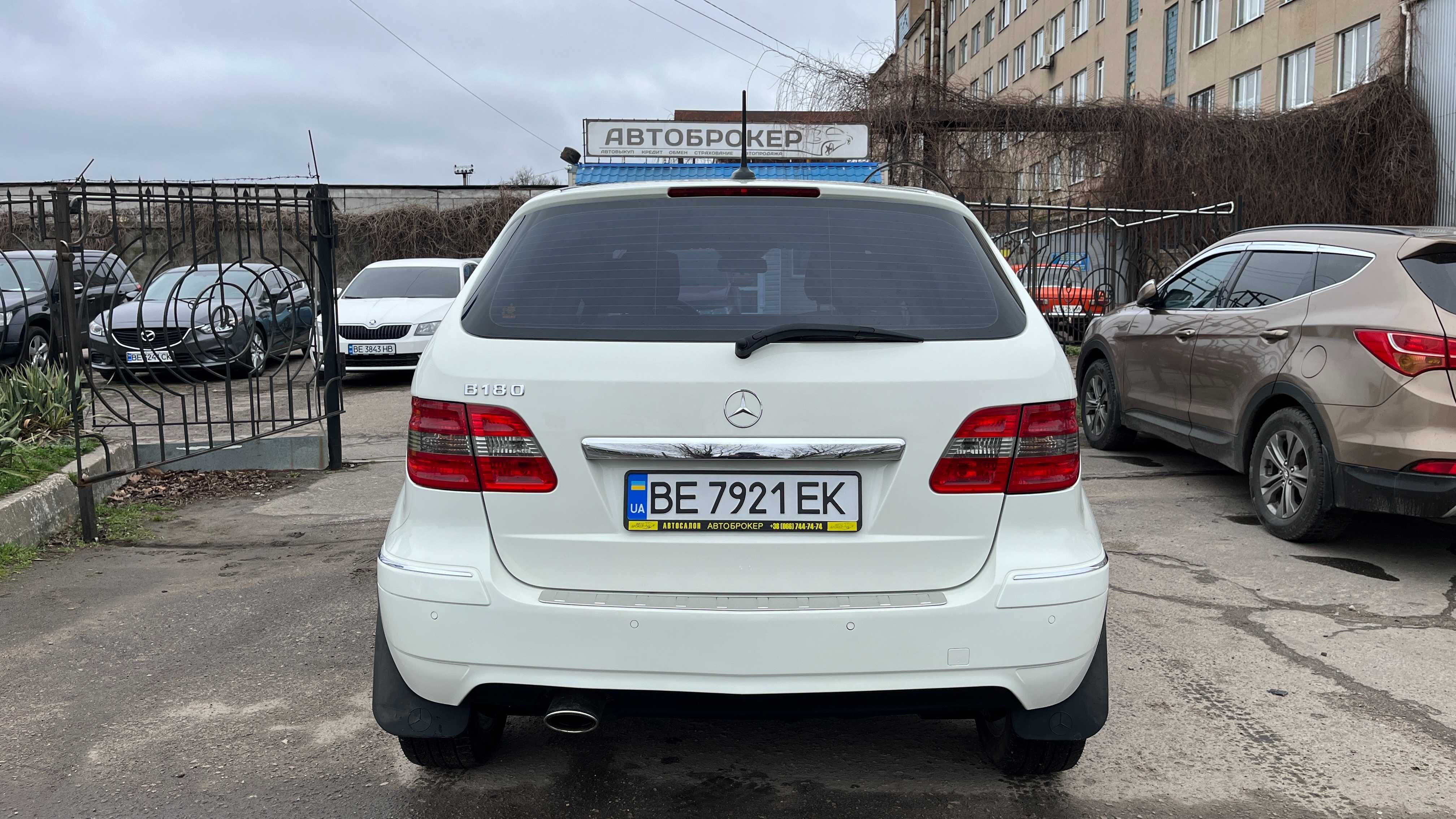 Продам автомобіль Mercedes-Benz B-Class 180 , 2010 г. Автомат