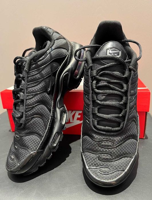 Buty damskie Trampk Nike Air Max TN Plus Black R.39