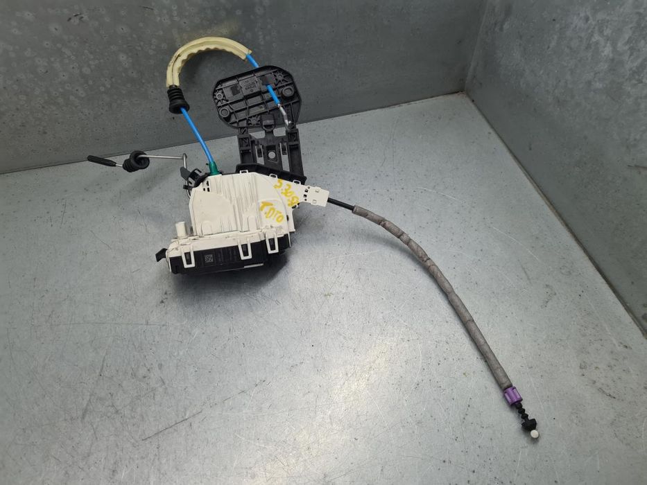 Fechadura / fecho porta trás direito MERCEDES-BENZ Classe A (W176)