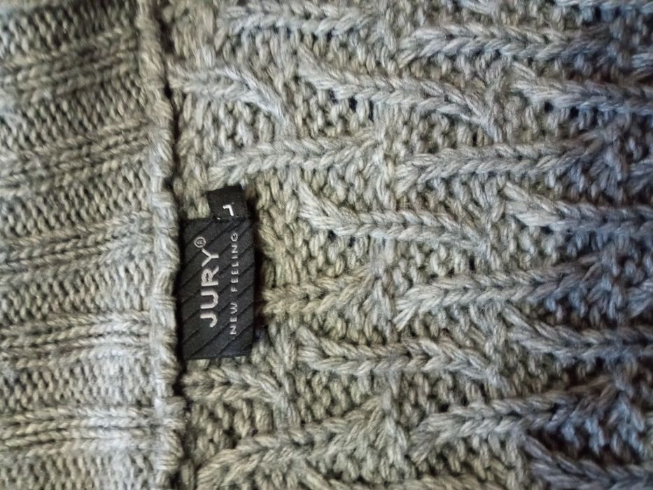 Серый, тёплый, вязаный кардиган "Jury".    Как зимняя куртка)