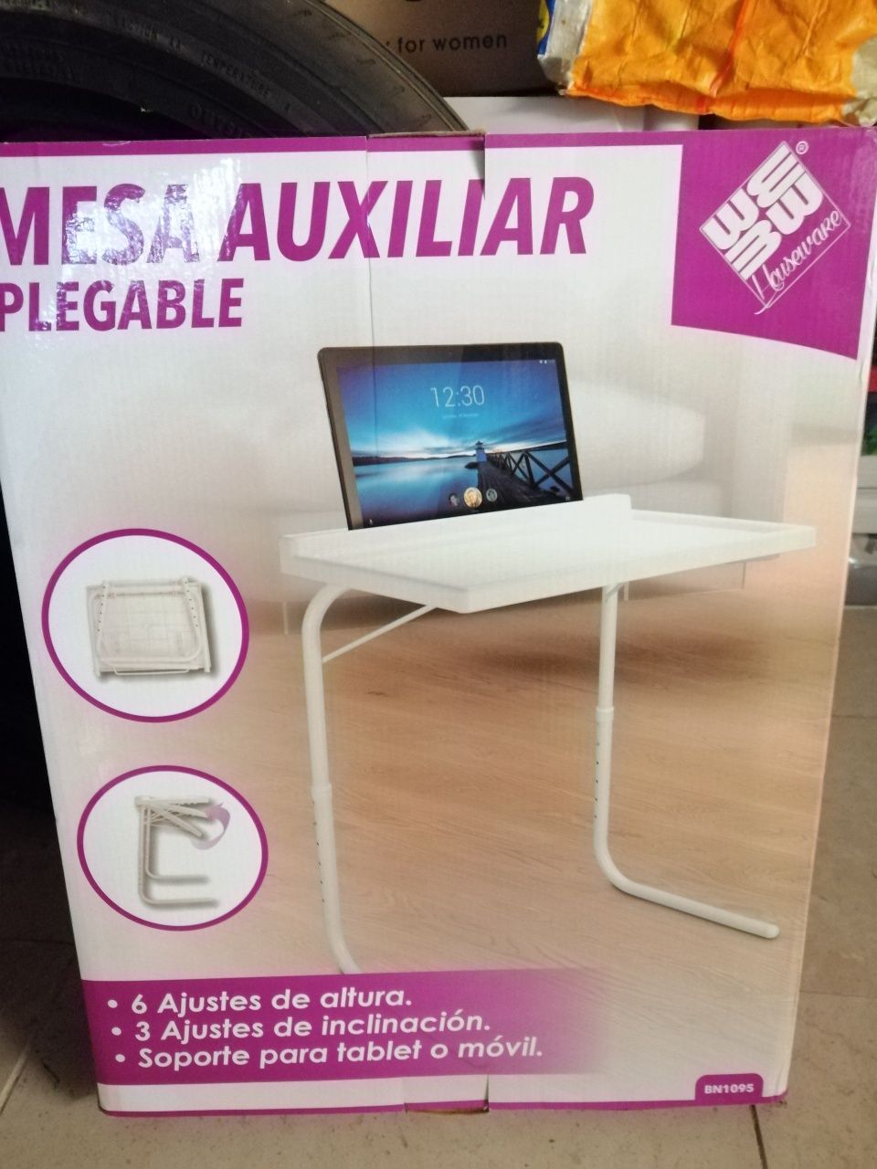 Mesa apoio para computadores ou refeições