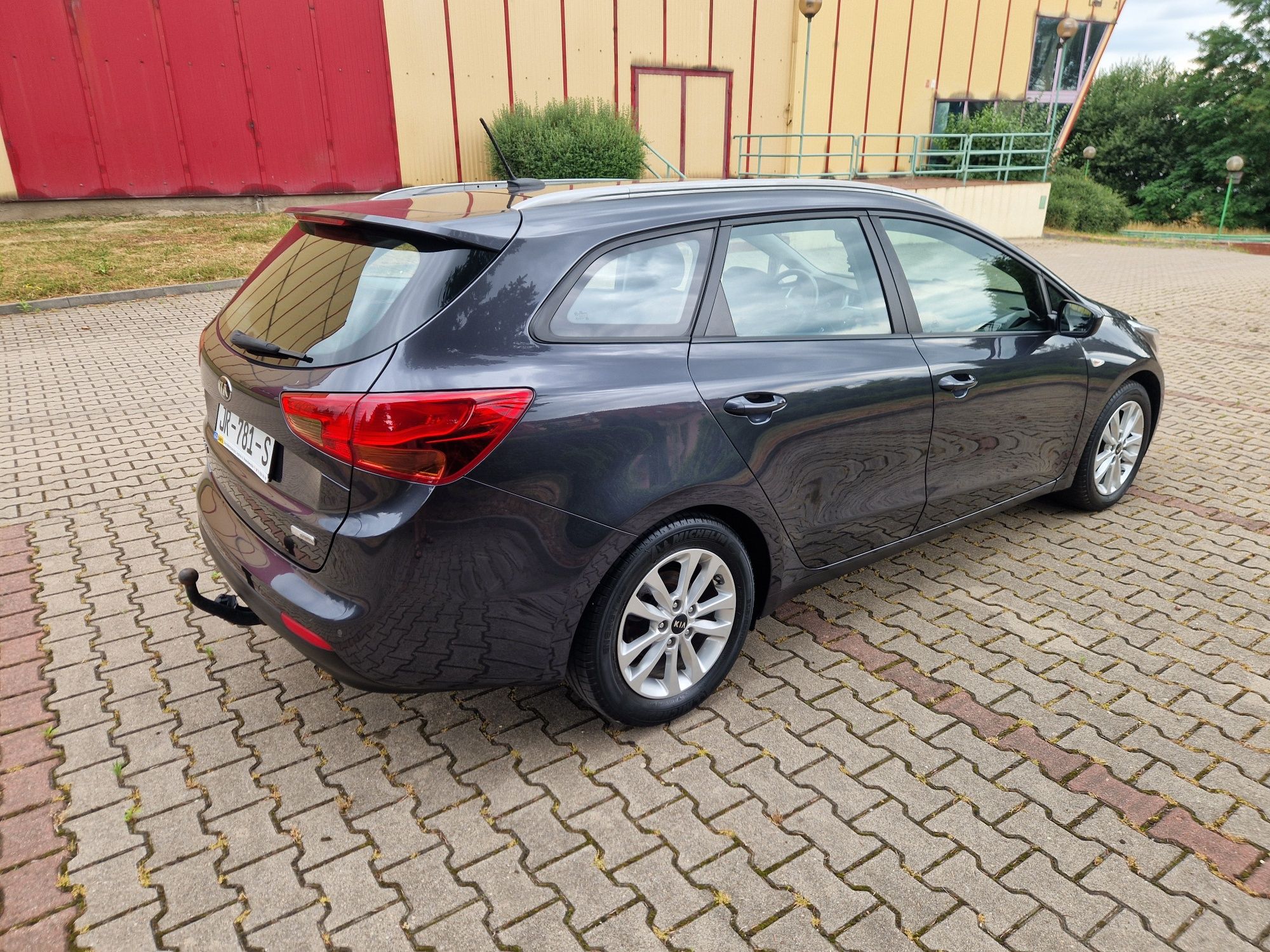 KIA CEED II 1.6 GDI Platinium