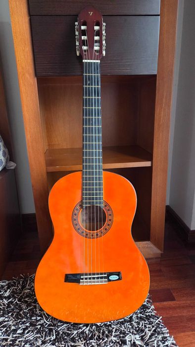 Guitarra clássica Valencia