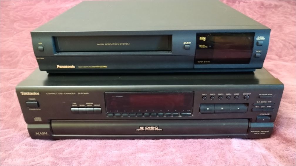 Аудио сд плеер компакт диск Technics SL-PD688 и видик Panasonic NV-J30