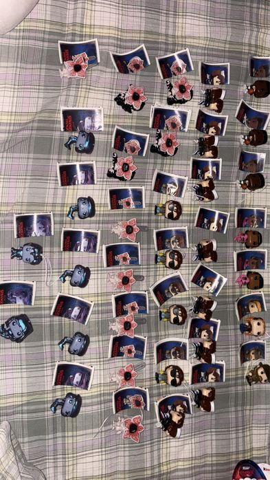 Кіндери дивні дива , кіндери осд , фігурки дивні дива , фігурки осд .