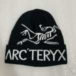 Czapka Arcteryx Bird, czarno-biała, rozmiar uniwersalny.
