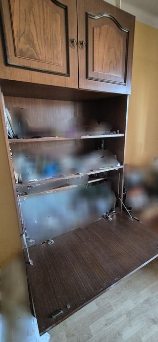 Szafa , witrynka , barek -  meble do zabrania
