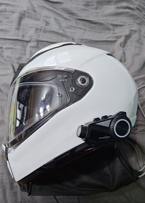 Kask motocyklowy HJC F70 interkom/kamera FreedConn R3