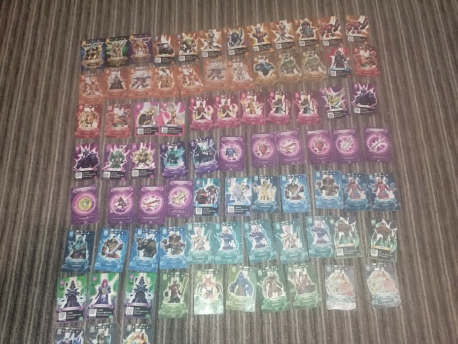 Атб арена карточки від 1-3 сезону