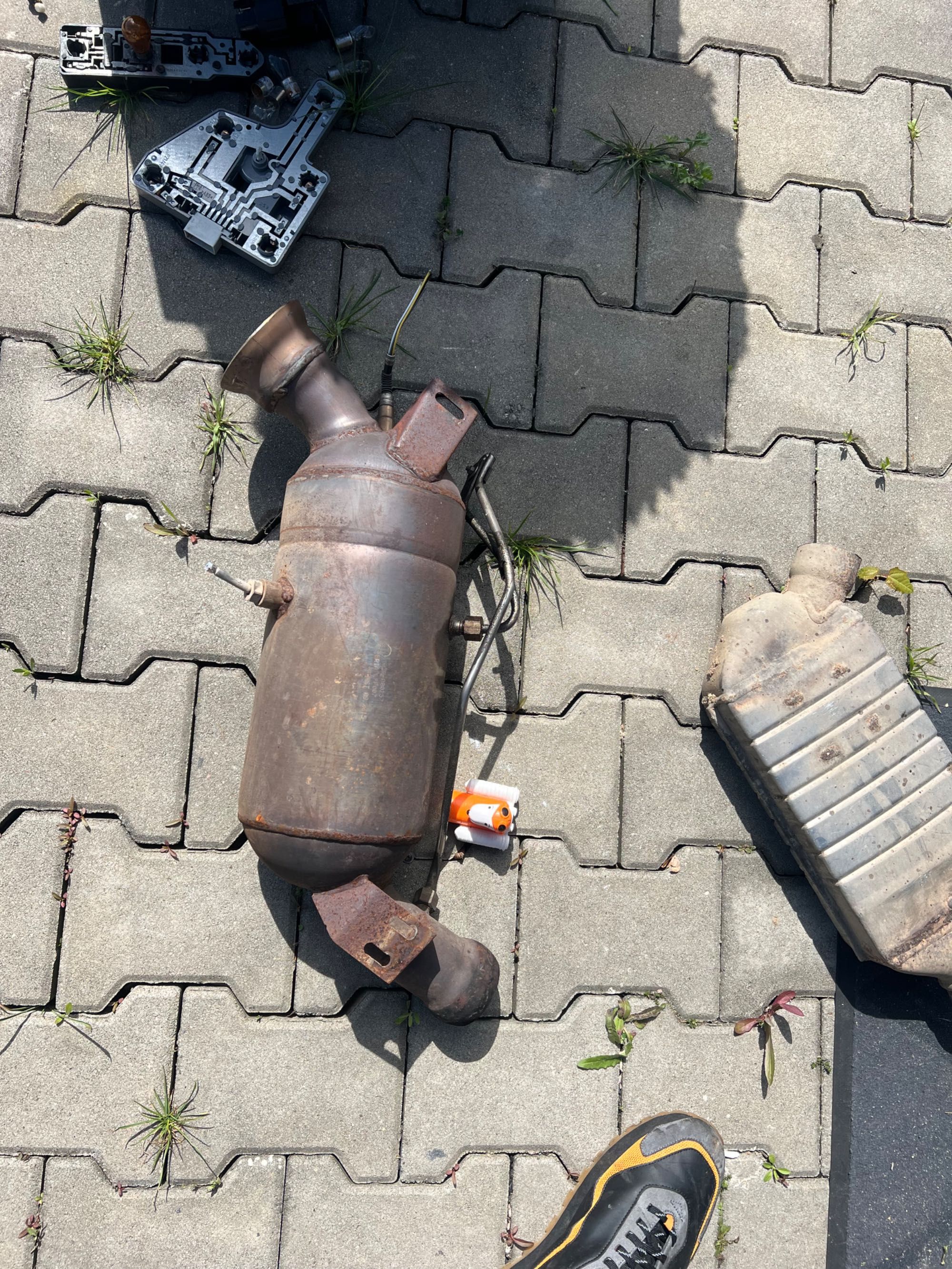 Mercedes w211 lift silnik 2.2 646 katalizator dpf