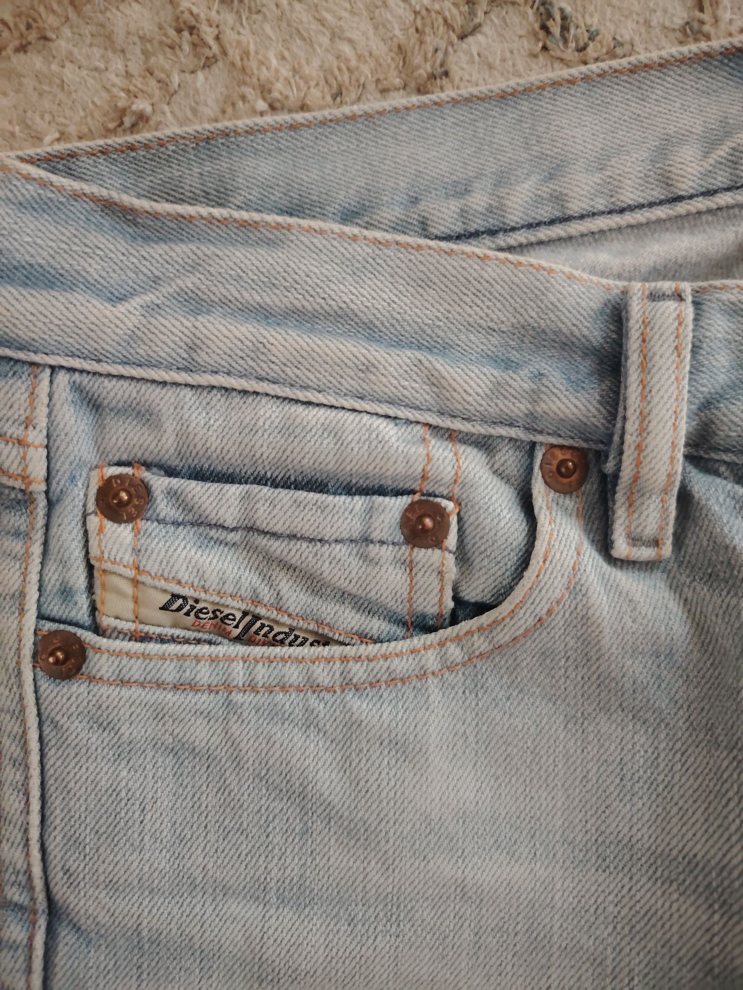 jeansy flare dzwony diesel