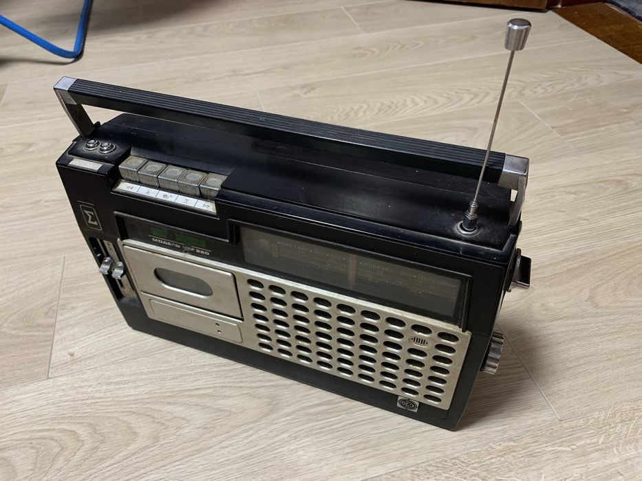 VEG 260 Sigma Касетний радіо приймач