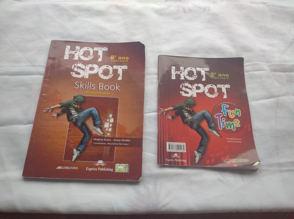 livros Hot spot 8 ano