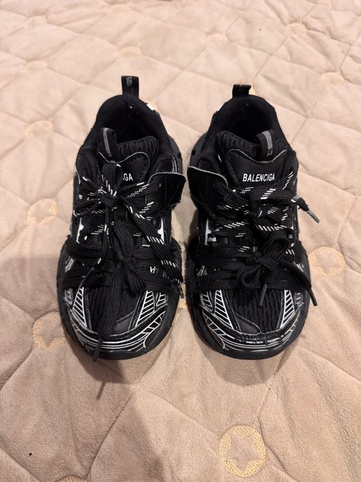 Кросівки Balenciaga 34 рр