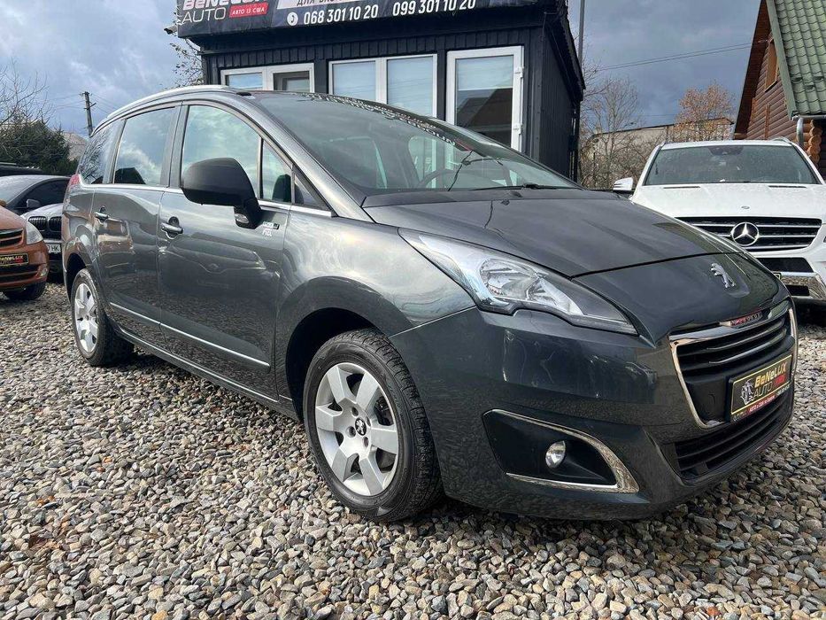 Peugeot 5008 2015р.в 1.6 дизель