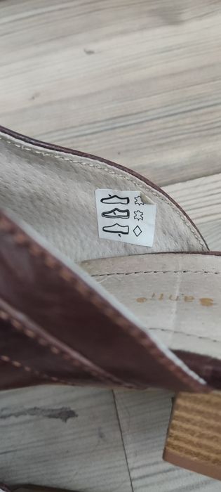 Слімбеки шльопки шкіра