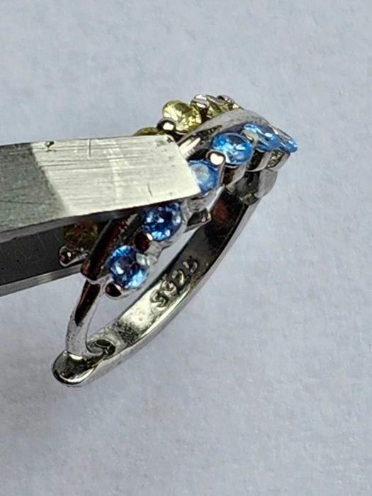 стан нові високоякісні пошта на ваш вибір та олх доставка без проблем