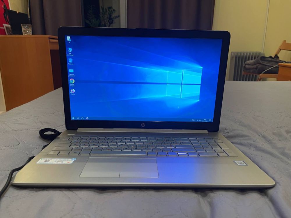 Продам ноутбук HP Laptop 15