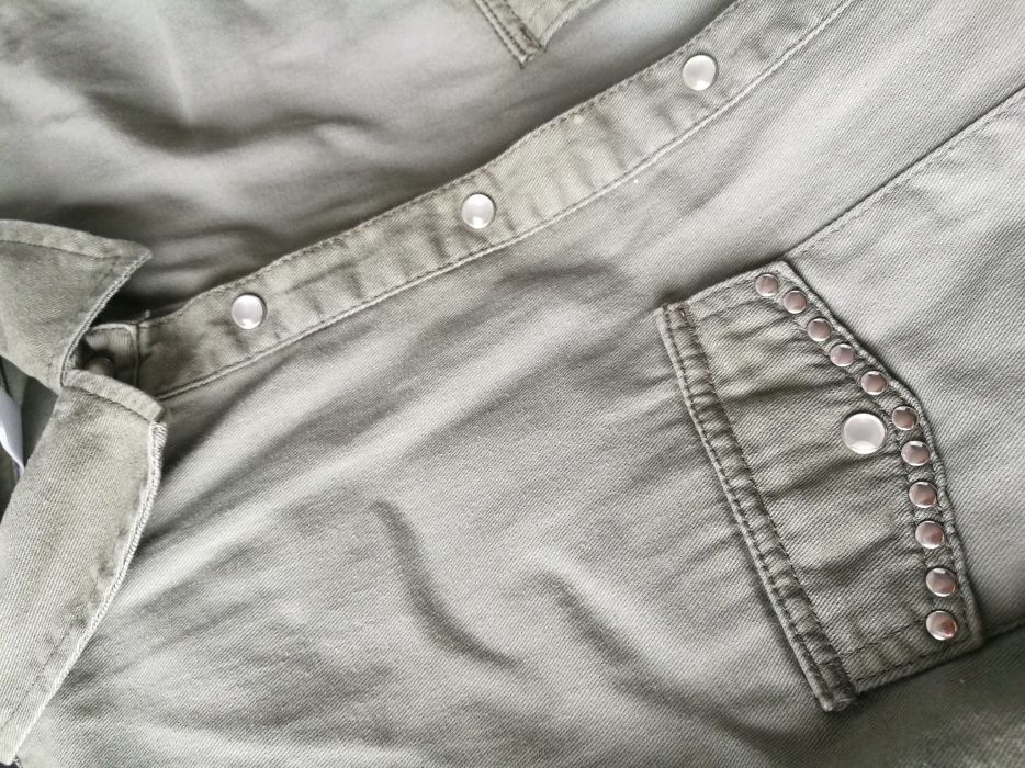 Koszula damska zielona na guziki z kołnierzem