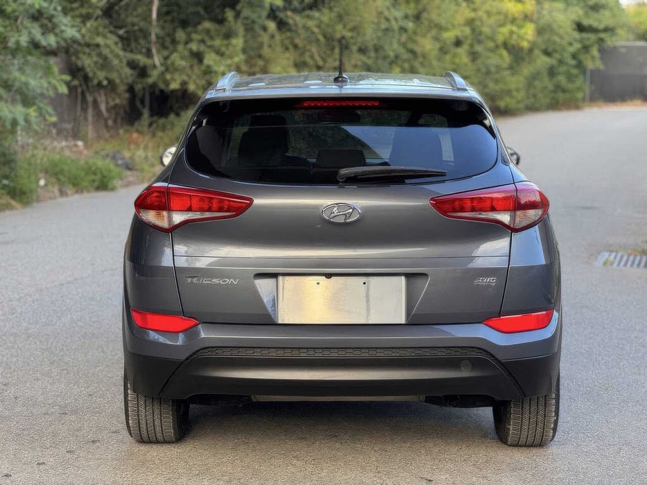Hyundai Tucson SE AWD      2016