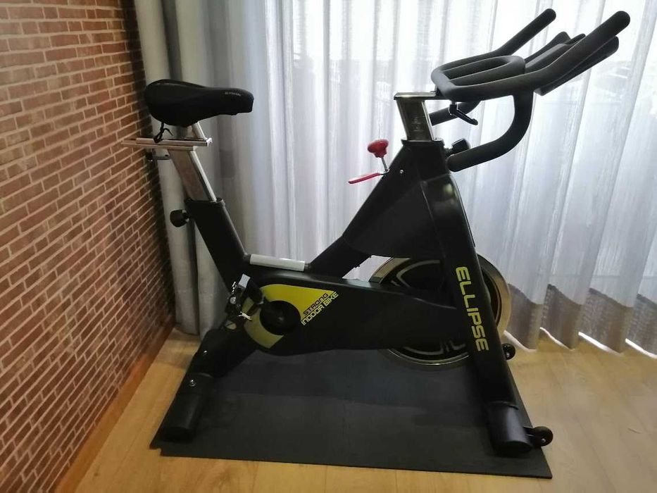 Bicicleta de Spinning profissional