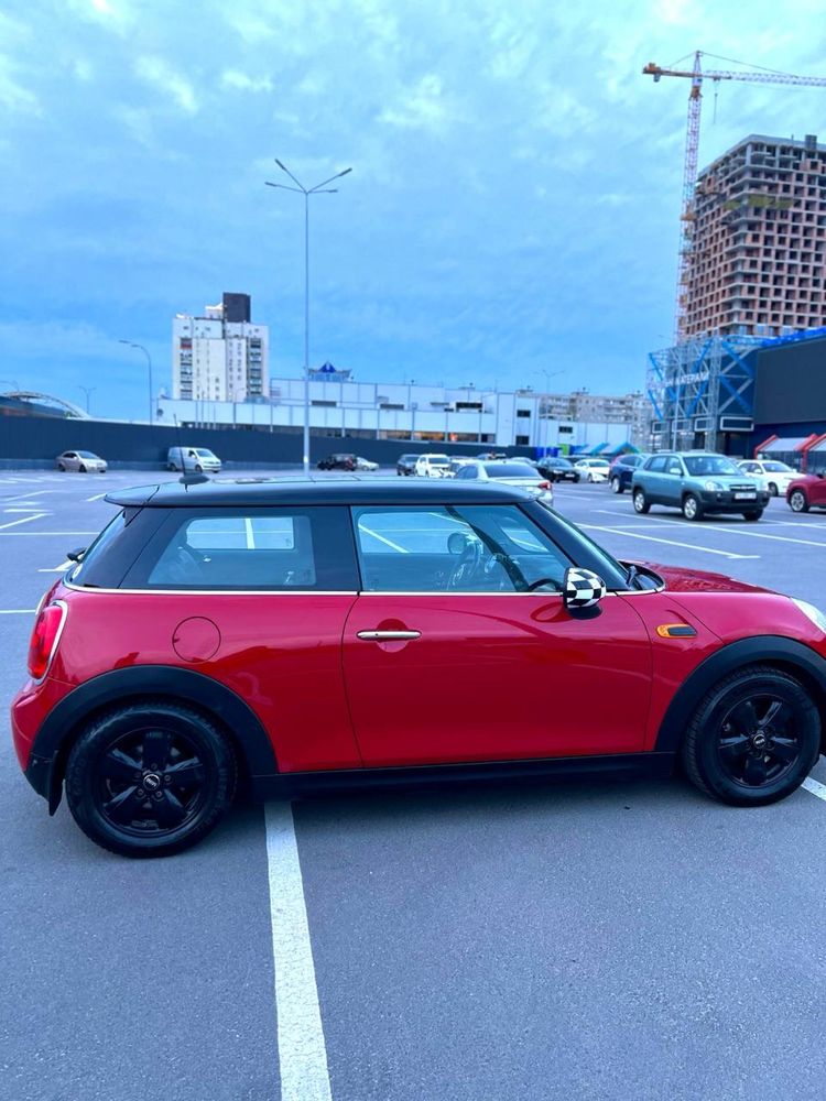 Mini Cooper F56 Hatch 2014 3d Hardtop limited edition