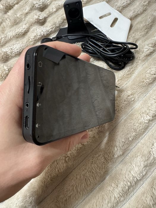 Продам carplay, android auto монітор універсальний.