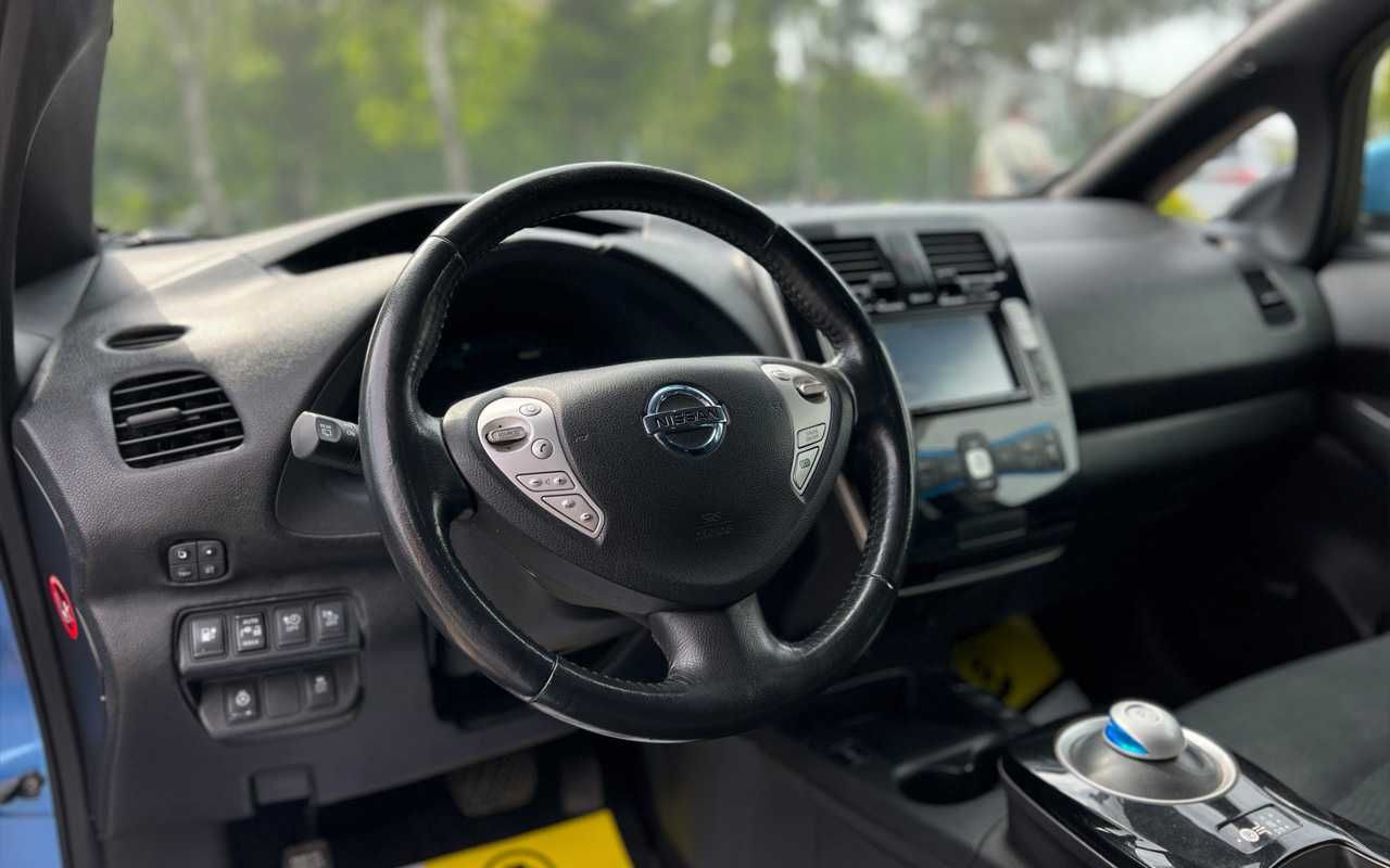 Nissan Leaf 2014