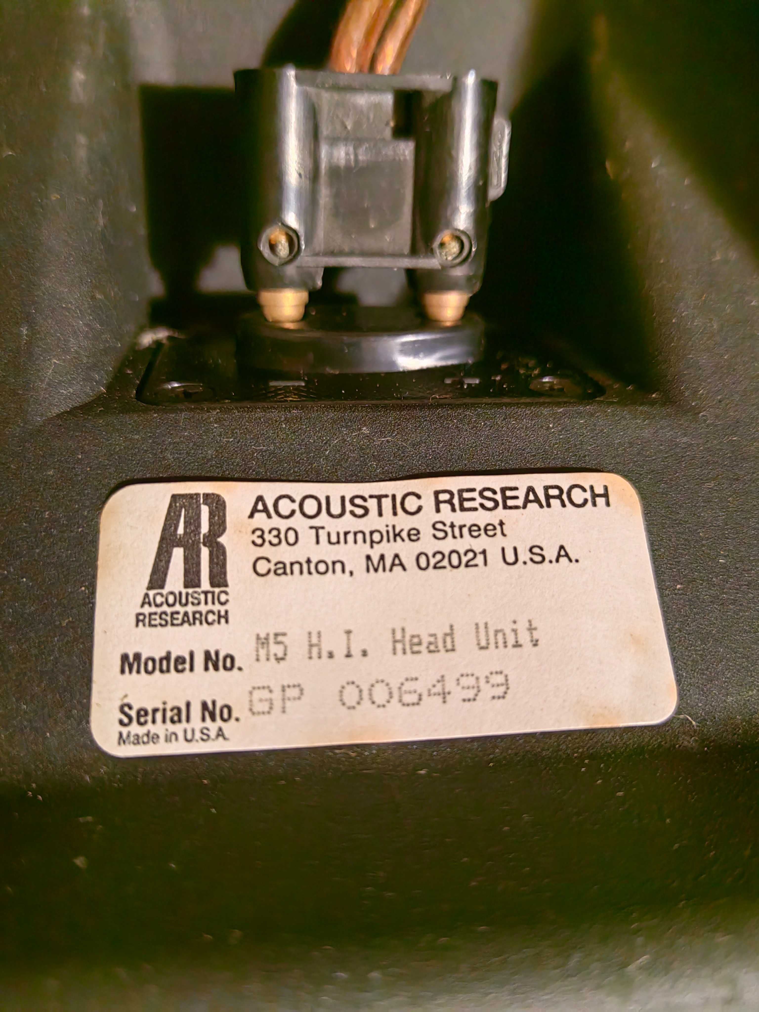 Colunas Holográficas Acoustic Research M5