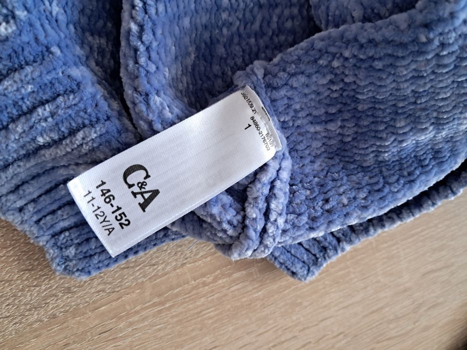 Sweterek z kapturem C&A 146/152