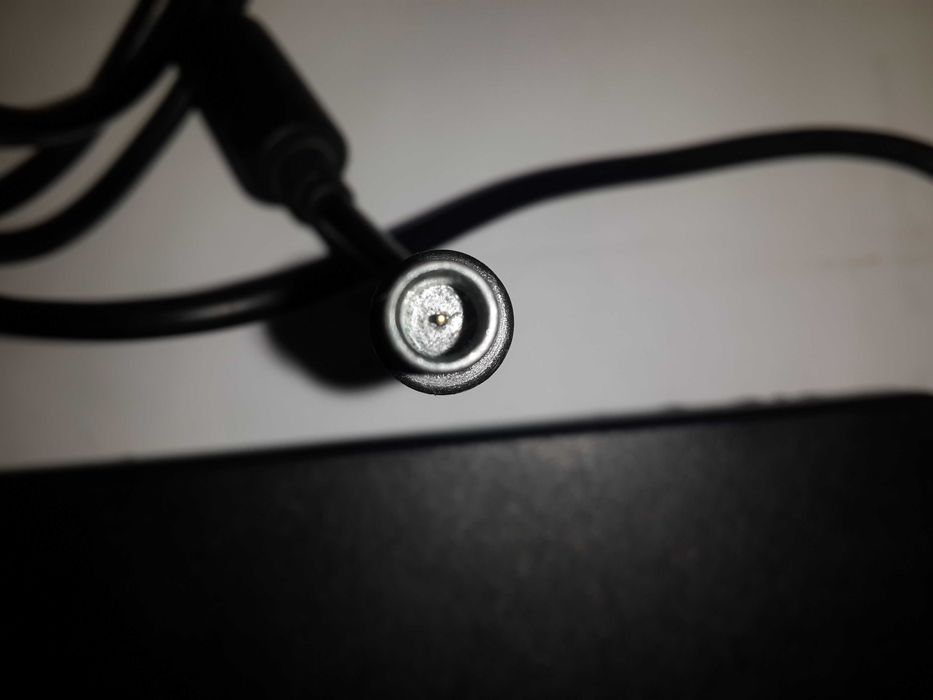 Блок живлення для Dell 19.5V 12.3A 240W (7.4*5.0+pin)  J211H ORIGINAL