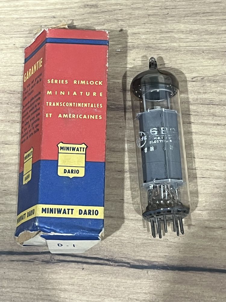 Lampy elektrowane