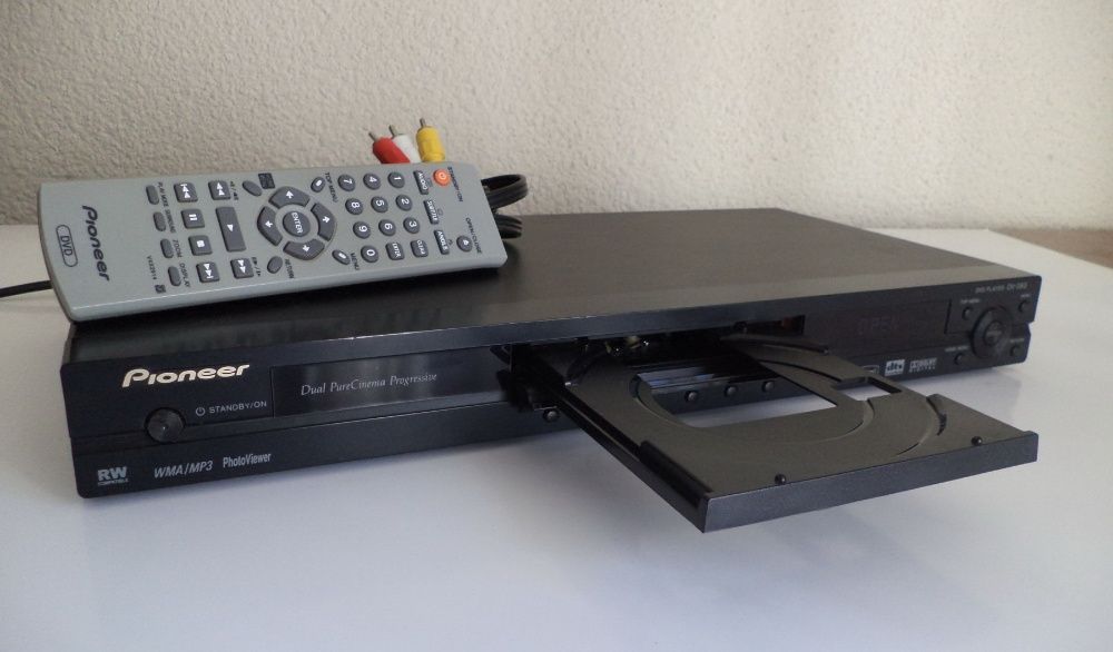 DVD-програвач Pioneer DV-393