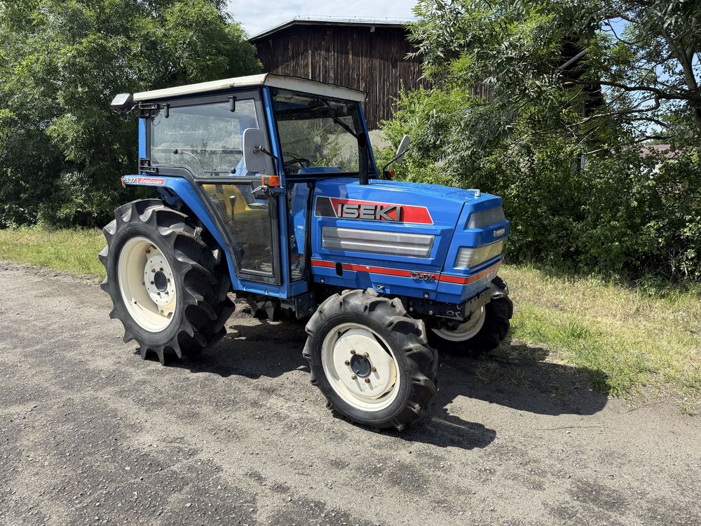 Iseki 337  kabina rewers wspomaganie 4x4