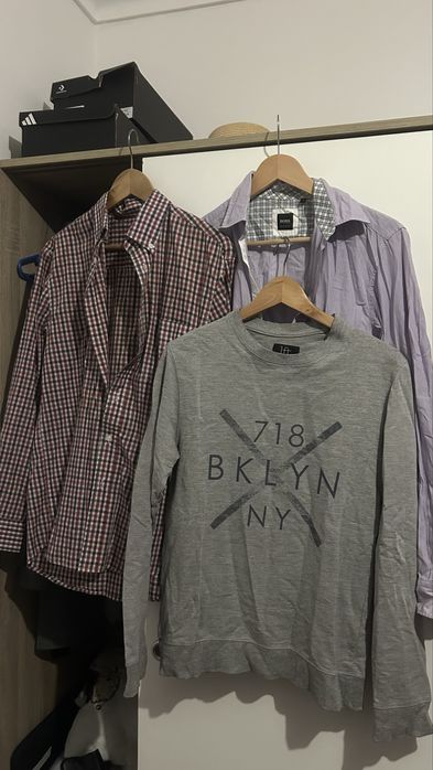 Roupa de homem em bom estado