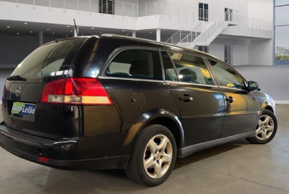 Opel Vectra 1.9 Turbo 155.000 km GPS, Bluetooth, etc Garantia 18 meses