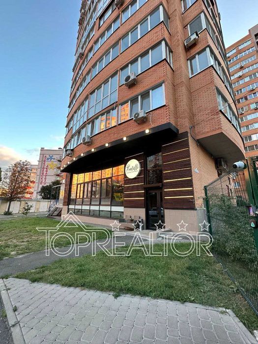 Готовий ресторан з обладнанням та меблями в оренду на Олексіївці.