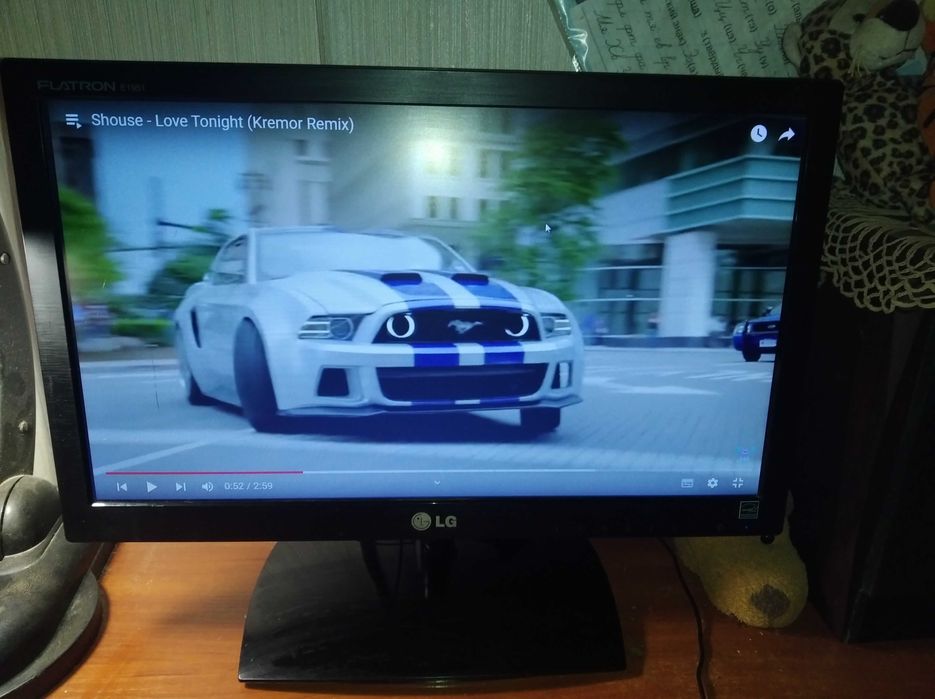 Монитор LG 20EN43T