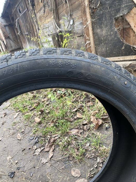 Продам резину р 18 225-40